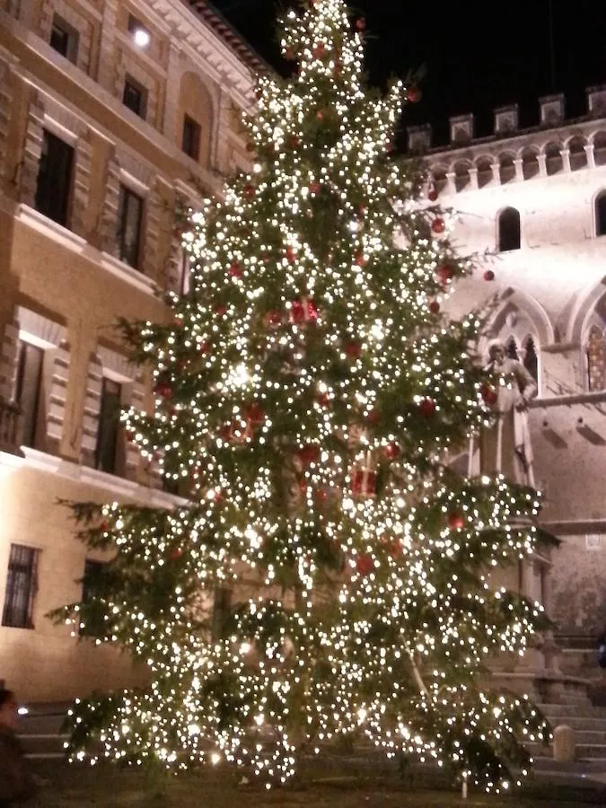 Soggiorno Iris Hotell Siena
